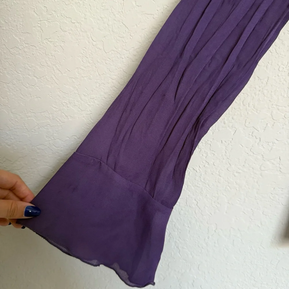 ⭐️SOLD⭐️Vintage Purple Ruffle Pleated Bell Sleeve Blouse Size M Fairy Goth - Picture 4 of 8